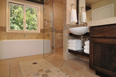 kirkwood_bathroom_with_foliageweb